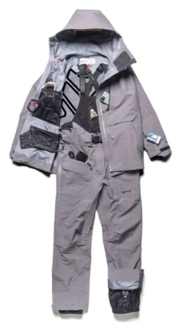 686 GORE-TEX Pro 3L Hydrastash Thermagraph Bib 2022-2023 -Volcom Store 686 gore tex pro 3l hydrastash thermagraph bib 2022 2023 ski pro 315803529