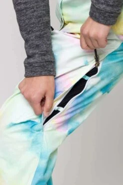 686 Ladies Harper Hello Kitty Limited Edition Insulated Bib 2022-2023 -Volcom Store 686 ladies harper hello kitty limited edition insulated bib 2022 2023 ski pro 57176240