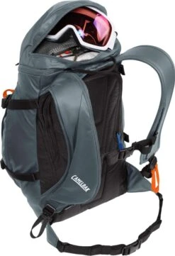 Camelbak Snoblast 22 Hydration Pack 2022-2023 -Volcom Store Camelbak snoblast 22 2l 70 oz pack 23w 349437811 ski pro