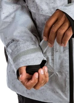 686 Hydrastash Reserve Insulated Jacket 2021-2022 -Volcom Store New 686 12W hydrastash rsv ins jkt mns 12w95715344