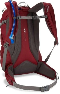 CamelBak Ladies Rim Runner X20 70oz Pack 2022-2023 8 CamelBak Ladies Rim Runner X20 70oz Pack 2022-2023 -Volcom Store RimRunnerRedBack22 23