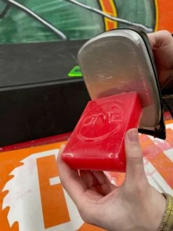 Oneball X-Wax Warm 28F 2022-2023 -Volcom Store oneball x wax warm 28f 2022 2023 ski pro 696799243